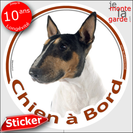 Bull Terrier tricolore Tête, sticker autocollant rond "Chien à Bord" Disque adhésif vitre voiture, chien auto photo, résiste plu