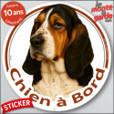 Basset Hound tricolore, sticker voiture rond "Chien à Bord" 14 cm