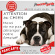 Plaque portail humour extérieure "Attention au Chien, Merci de ne pas déranger notre Amstaff noir et blanc". Photo drôle fatigué