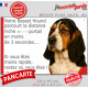 Basset Hound tricolore, plaque humour "parcourt distance Niche-Portail moins 3 secondes, rapide" pancarte photo attention chien