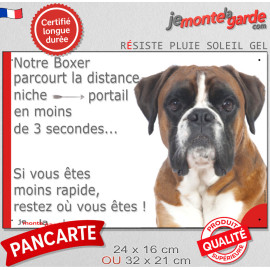 Boxer Fauve tête, pancarte drôle humour "parcourt distance niche-portail 3 secondes, rapide" photo, résiste à l'extérieur