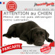 Plaque portail humour extérieur "Attention au Chien, Merci de ne pas déranger notre Labrador noir" Photo drôle fatigué 