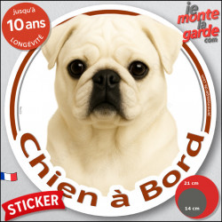 Carlin crème sable, sticker autocollant rond "Chien à Bord" Disque adhésif vitre voiture photo résiste intempéries