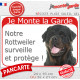 Rottweiler sombre, Plaque Portail rouge extérieure "Je Monte la Garde, surveille protège" photo Rott résiste intempéries