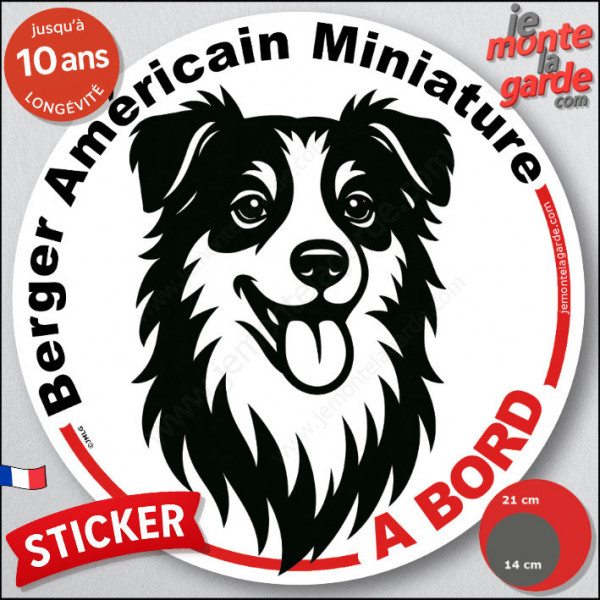 Disque autocollant "Berger Américain Miniature à Bord" en noir et blanc. Sticker adhésif rond vitre voiture résiste intempéries