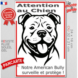 Plaque portail verticale "Attention au Chien, notre American Bully surveille et protège" dessin stylisé noir et blanc, résiste