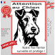 Plaque portail verticale "Attention au Chien, notre Fox-Terrier à poils durs surveille et protège" dessin stylisé noir et blanc