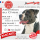 Amstaff noir, plaque extérieure humour "Attention au Chien, j'aime mon job, protéger Maison famille. Salaire, logé nourrit aimé
