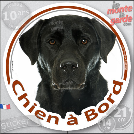 Labrador noir, sticker rond "Chien à Bord" Disque autocollant voiture, adhésif auto photo, résiste pluie soleil gel, idée cadeau