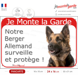 Berger Allemand poils mi-longs, plaque portail rouge "Je Monte la Garde, surveille et protège" photo, résiste dehors