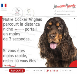 Cocker Anglais chocolat marron et Feu, plaque humour "distance niche-portail 3 secondes" photo, résiste dehors