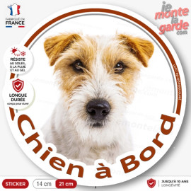 Jack Russell Terrier blanc et fauve poils durs, sticker rond "Chien à Bord" disque adhésif vitre voiture photo résiste dehors