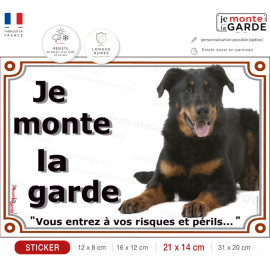 Berger Beauce noir feu, panneau autocollant "Je Monte la Garde, risques périls" portail entrée, sticker adhésif photo Beauceron