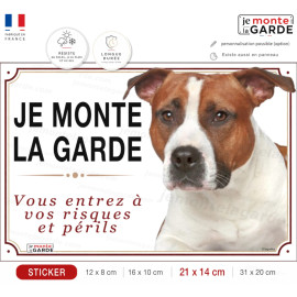 Amstaff fauve panneau autocollant "Je Monte la Garde, risques périls" portail entrée, sticker adhésif photo American Staff
