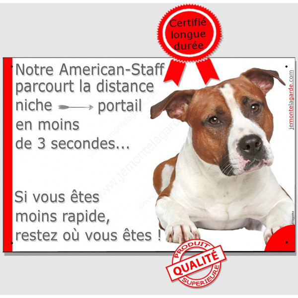 Amstaff fauve, plaque humour "distance Niche - Portail moins 3 secondes" pancarte drôle american Staff marrant plaque attention 