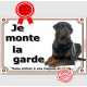 Rottweiler Couché, plaque portail "Je Monte la Garde, risques et périls" panneau pancarte photo rott entier rotweiler attention 