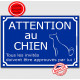 Plaque Portail bleue humoristique "Attention au Chien, Tous les invités doivent être approuvés par lui !" pancarte rue panneau