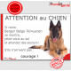 Berger Belge Tervueren couché, plaque portail humour "Attention au Chien Jetez Vous au Sol, courage" pancarte drôle