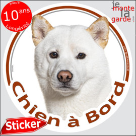 Akita Inu Japonais tout blanc, sticker rond "Chien à Bord" disque photo vitre voiture, résiste dehors